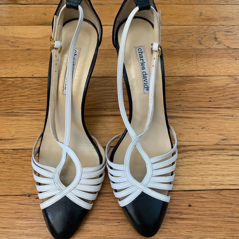 Black and white Charles David pumps
